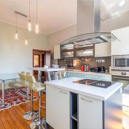 Charming 2Bdr Apartment In Historic Center With Parking Sofia Exteriör bild