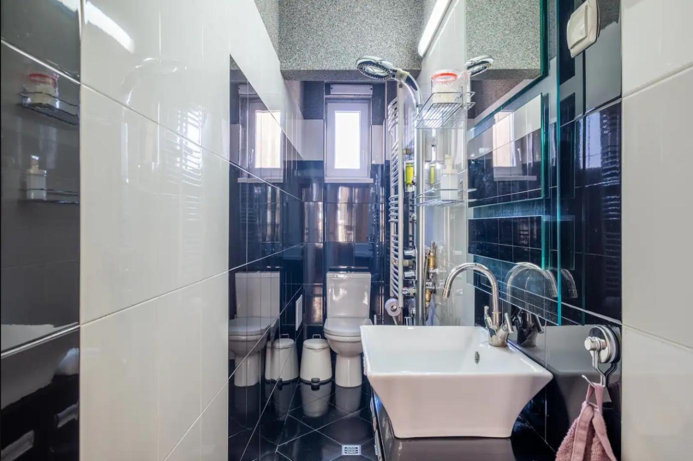 Charming 2Bdr Apartment In Historic Center With Parking Sofia Exteriör bild